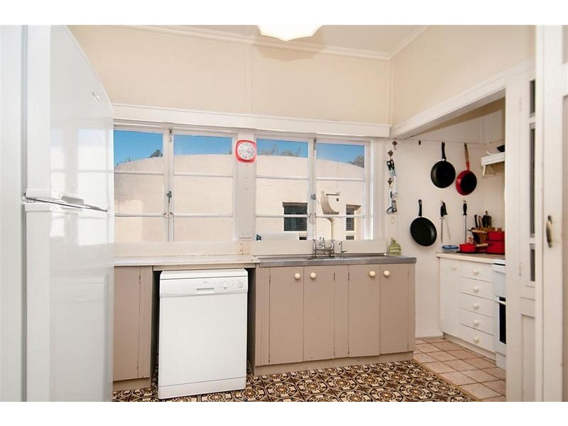 35 Wilson Ave, Dicky Beach QLD 4551