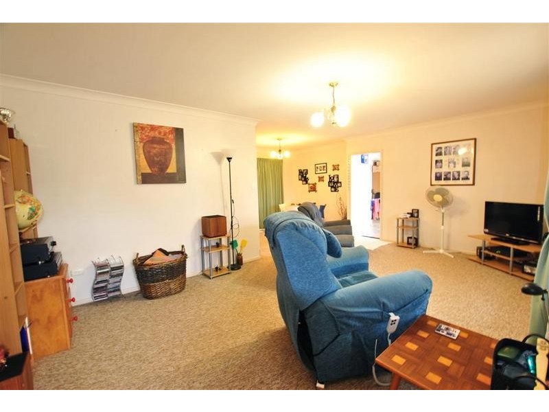 1 Winjeel Court, Currimundi QLD 4551