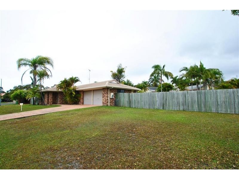 1 Winjeel Court, Currimundi QLD 4551