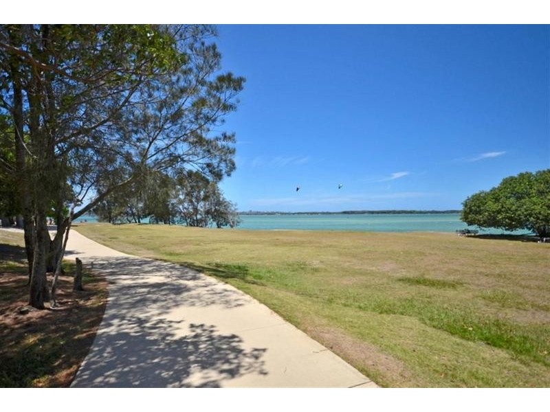13/ 101 Esplanade, Golden Beach QLD 4551