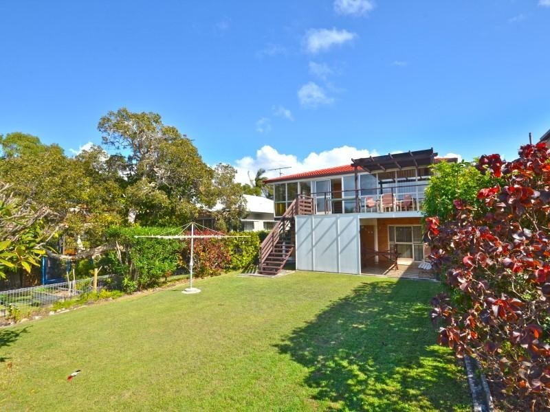 5 Windsor Avenue, Moffat Beach QLD 4551