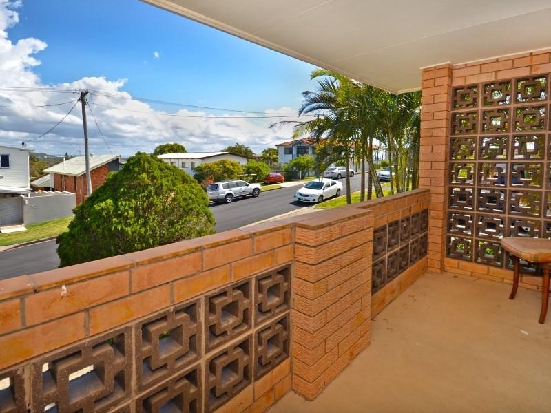 5 Windsor Avenue, Moffat Beach QLD 4551
