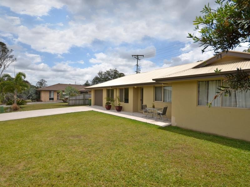 16 Winston Court, Landsborough QLD 4550