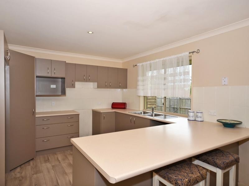 16 Winston Court, Landsborough QLD 4550