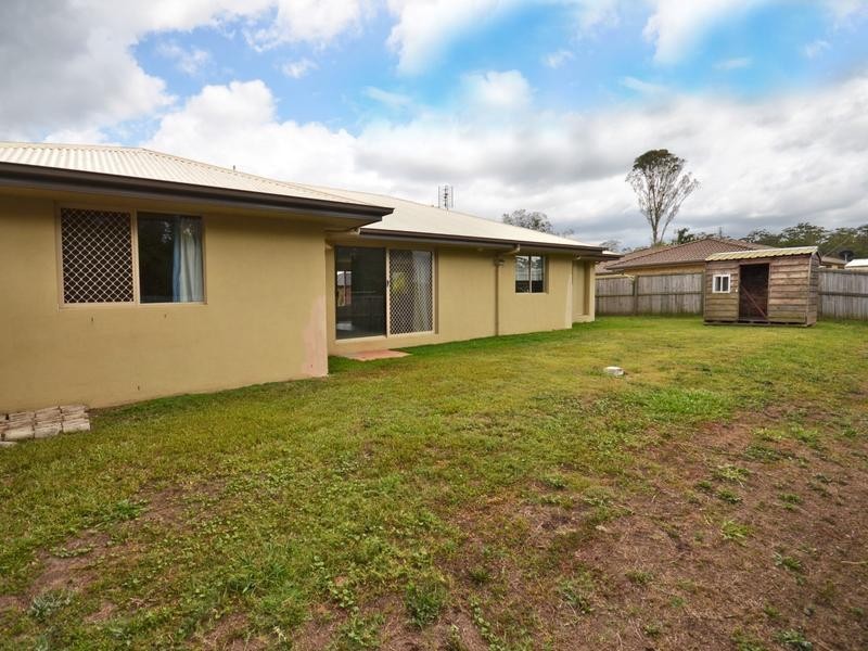 16 Winston Court, Landsborough QLD 4550