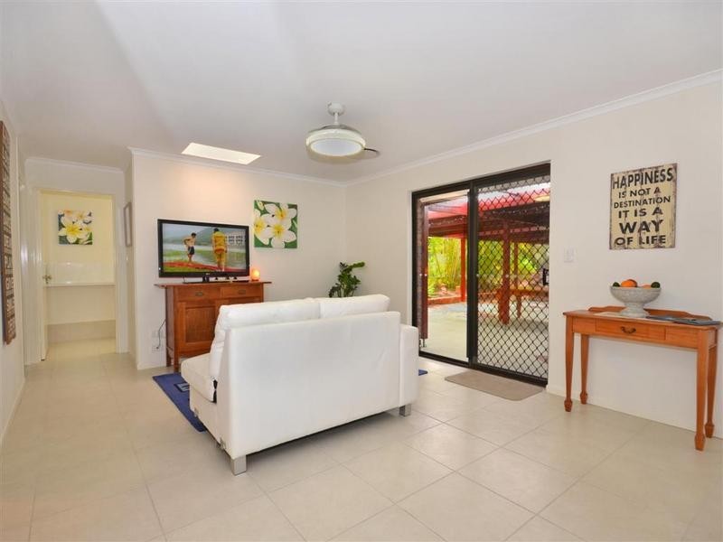 21 Woodroffe Street, Little Mountain QLD 4551