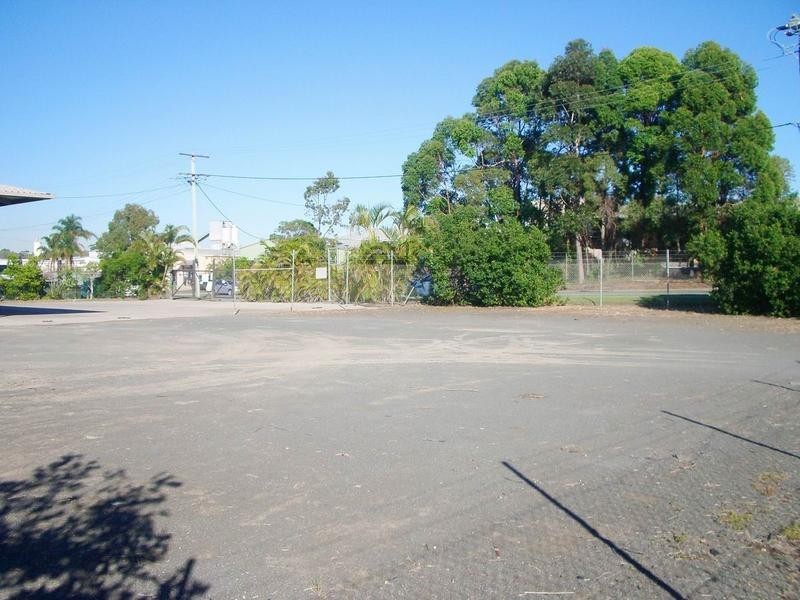 1 Daniel Street, Caloundra West QLD 4551