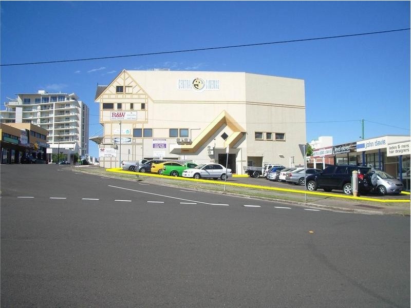 2 Ormuz Avenue, Caloundra QLD 4551