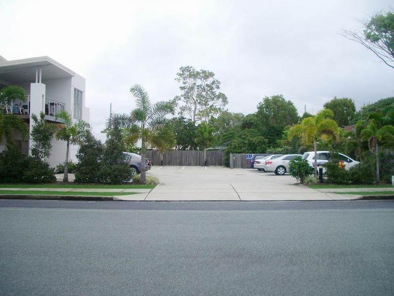 37 Bowman Road, Caloundra QLD 4551