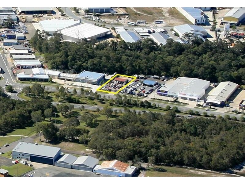 27 Caloundra Road, Caloundra West QLD 4551
