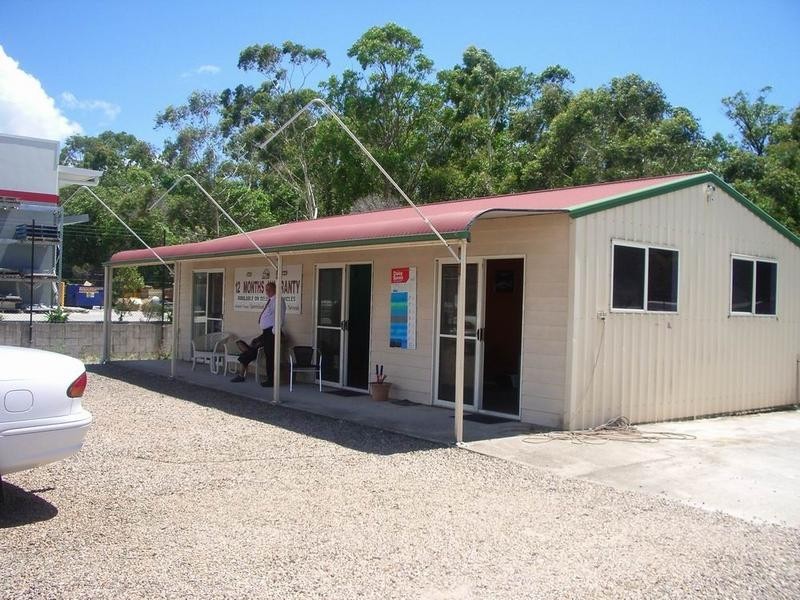 27 Caloundra Road, Caloundra West QLD 4551