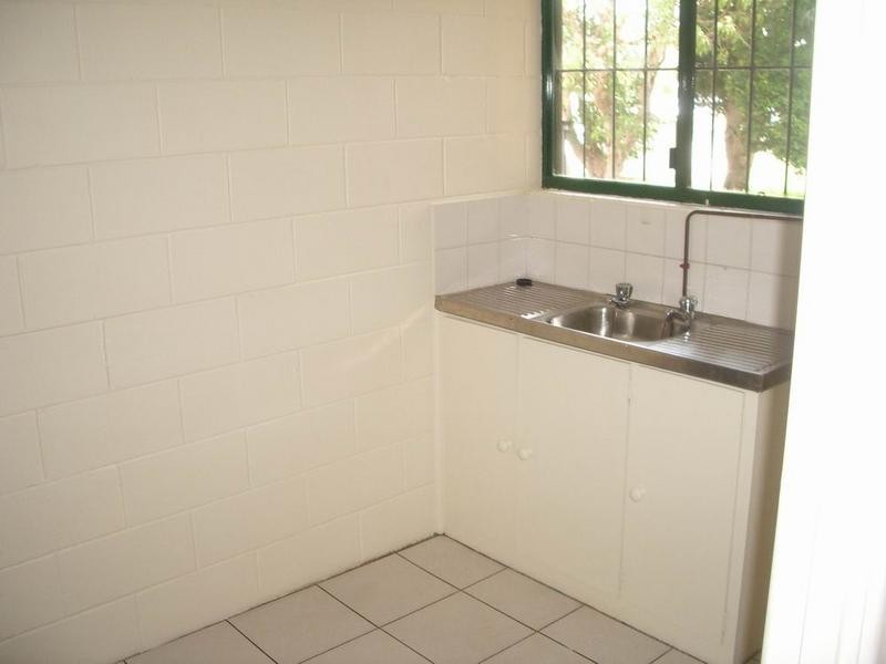 1/ 56 Landsborough Parade, Golden Beach QLD 4551