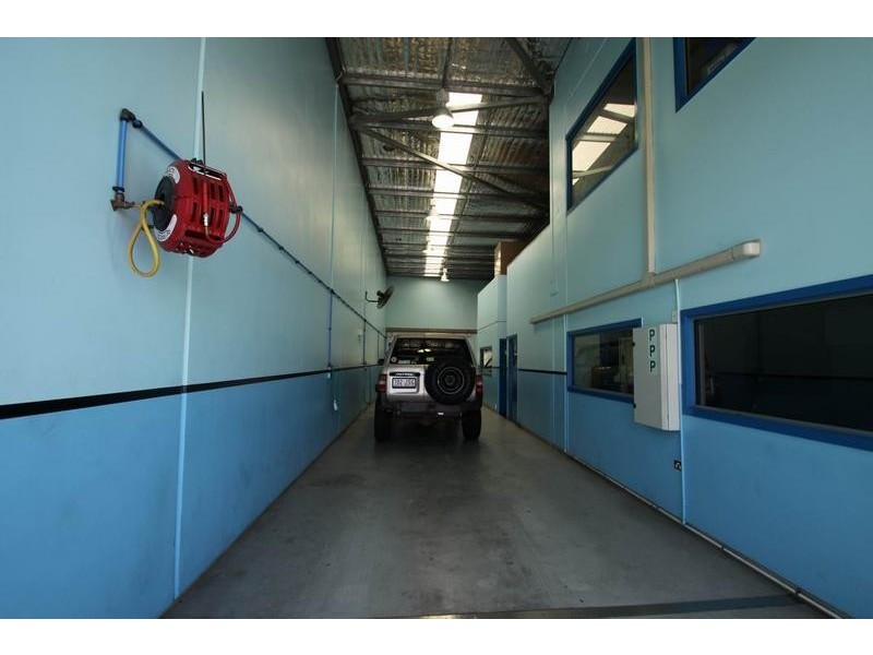 1/ 35 Premier Circuit, Warana QLD 4575