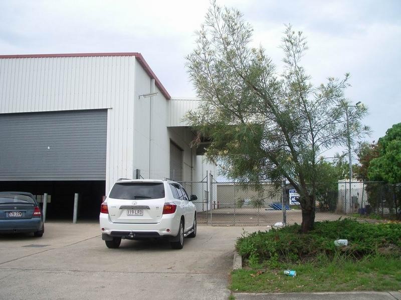 9 Textile Avenue, Warana QLD 4575