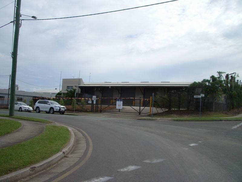 4 Daniel Street, Caloundra West QLD 4551