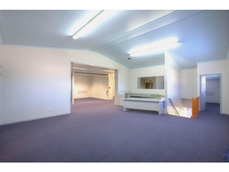 4 Daniel Street, Caloundra West QLD 4551