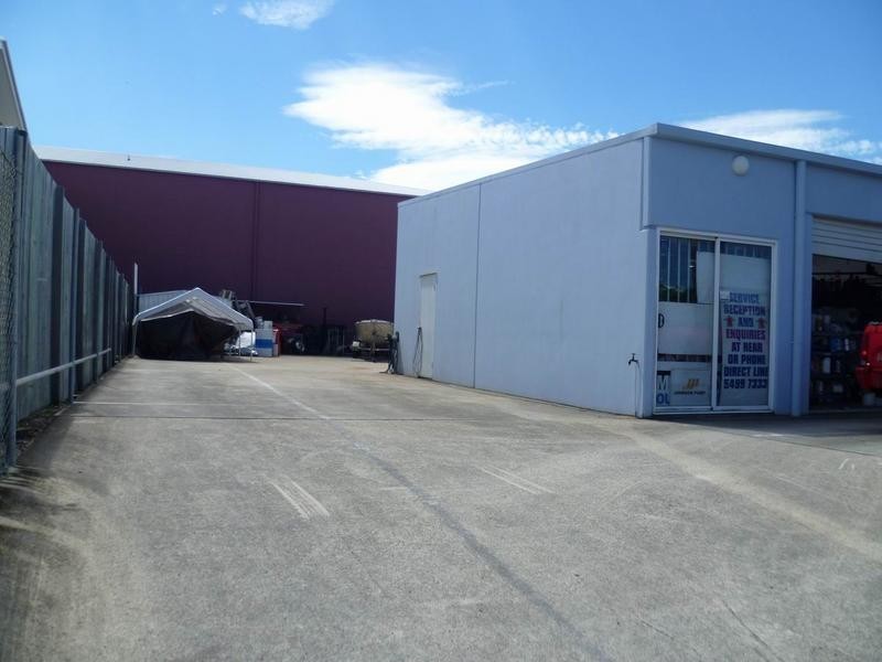14 Baldwin Street, Caloundra QLD 4551