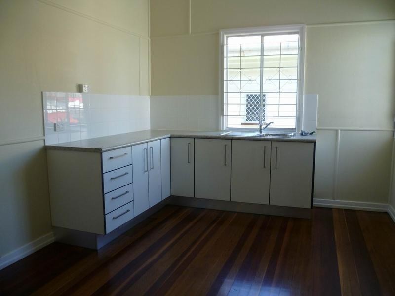 30 Omrah Avenue, Caloundra QLD 4551