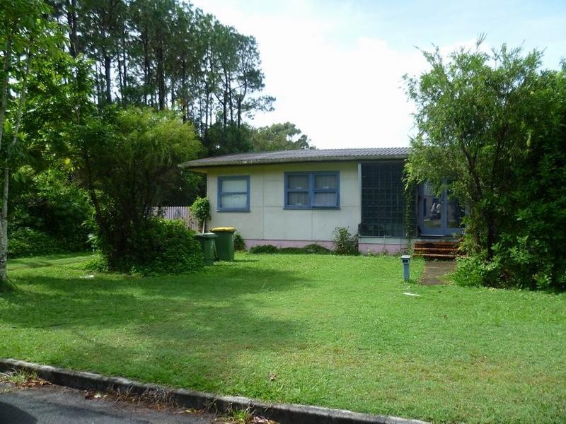 17 Second Avenue, Caloundra QLD 4551