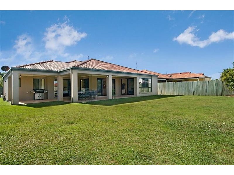 12 Agincourt Street, Pelican Waters QLD 4551