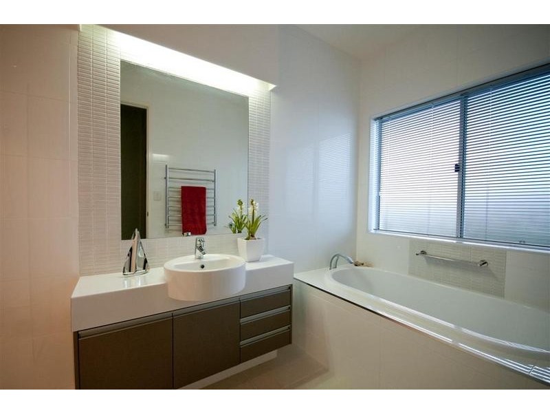 38 Bellanboe Circuit, Pelican Waters QLD 4551