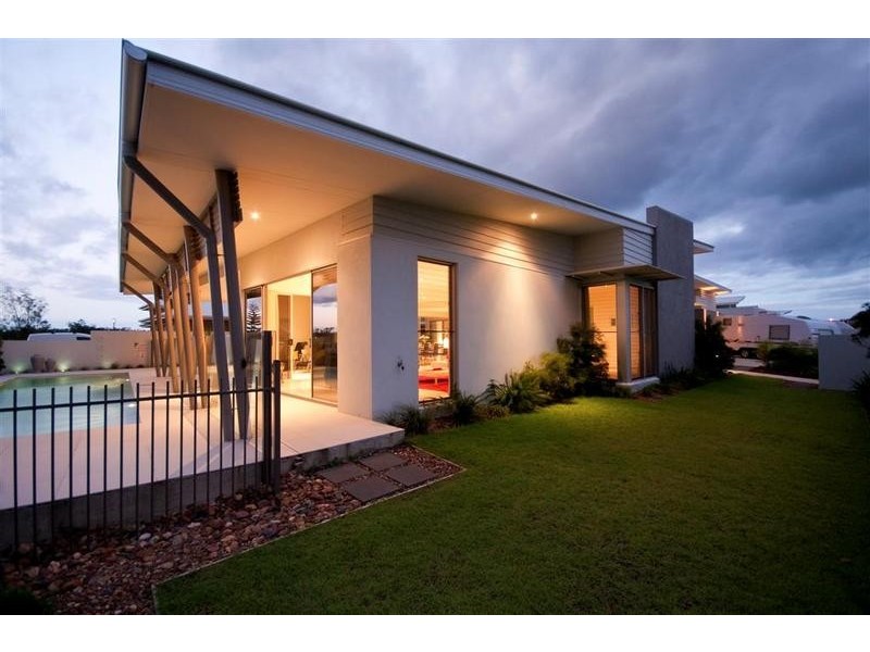 38 Bellanboe Circuit, Pelican Waters QLD 4551
