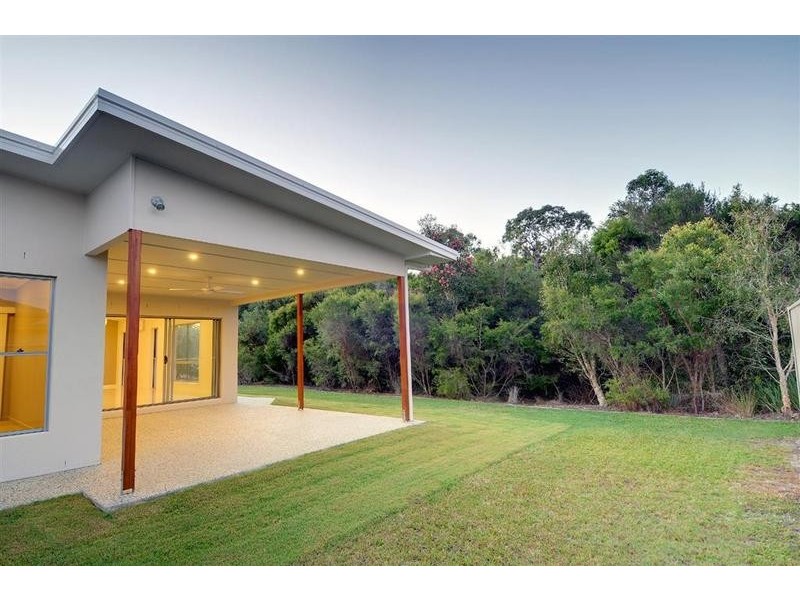 8 Koopa Place, Pelican Waters QLD 4551