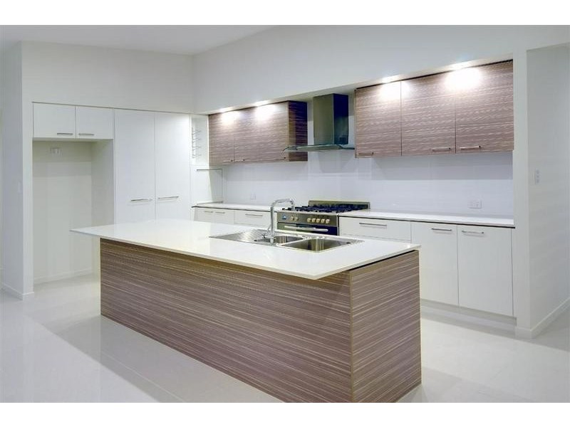 8 Koopa Place, Pelican Waters QLD 4551