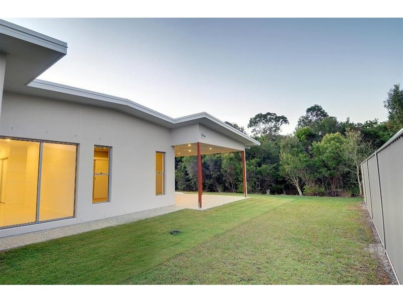 8 Koopa Place, Pelican Waters QLD 4551