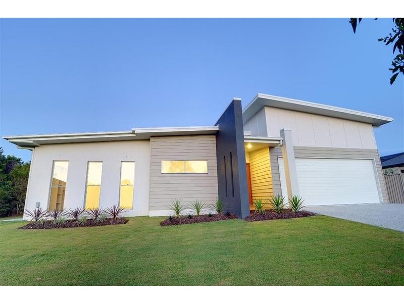 8 Koopa Place, Pelican Waters QLD 4551