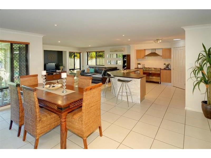 100 Mahogany Drive, Pelican Waters QLD 4551