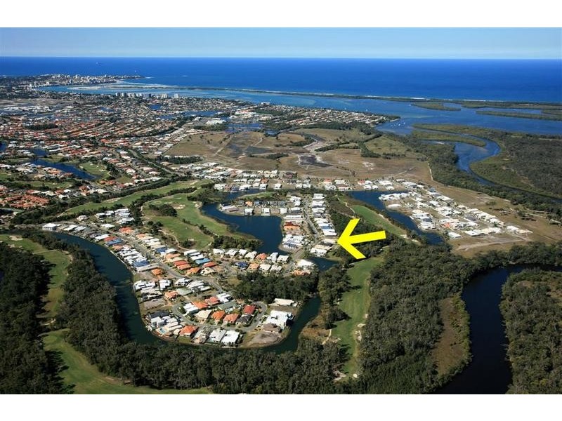 100 Mahogany Drive, Pelican Waters QLD 4551