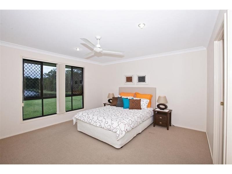 16 Undanbi Place, Pelican Waters QLD 4551