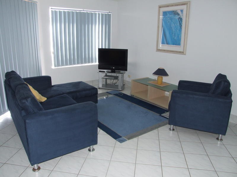 69 Buccaneer Drive, Urangan QLD 4655