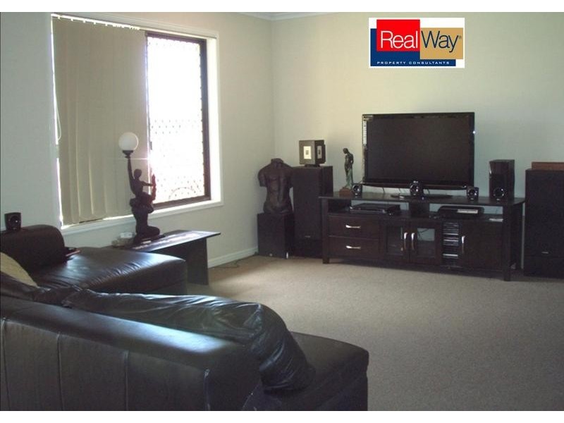 14 Kensi Court, Point Vernon QLD 4655