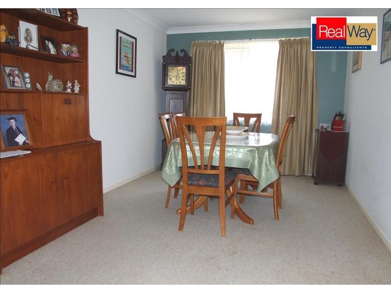 12 Earls Court, Point Vernon QLD 4655