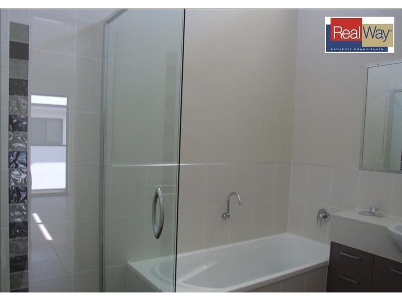 6/ 29 Tavistock Street, Torquay QLD 4655