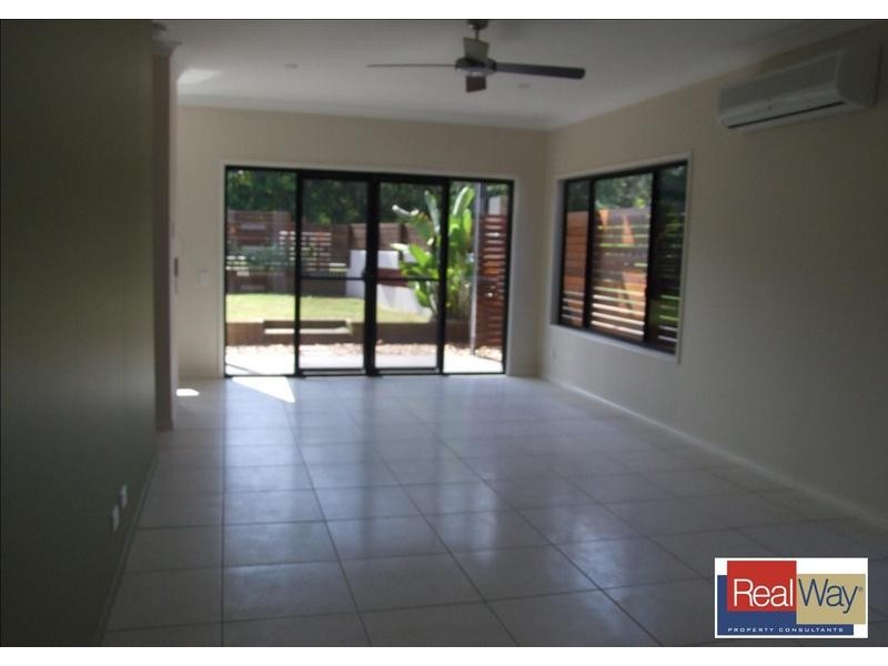 6/ 29 Tavistock Street, Torquay QLD 4655