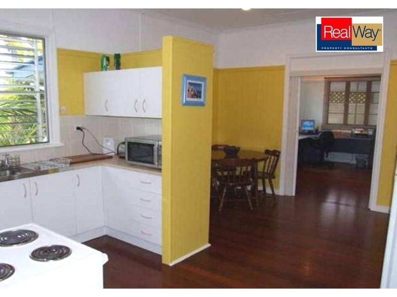 122 Long Street, Point Vernon QLD 4655