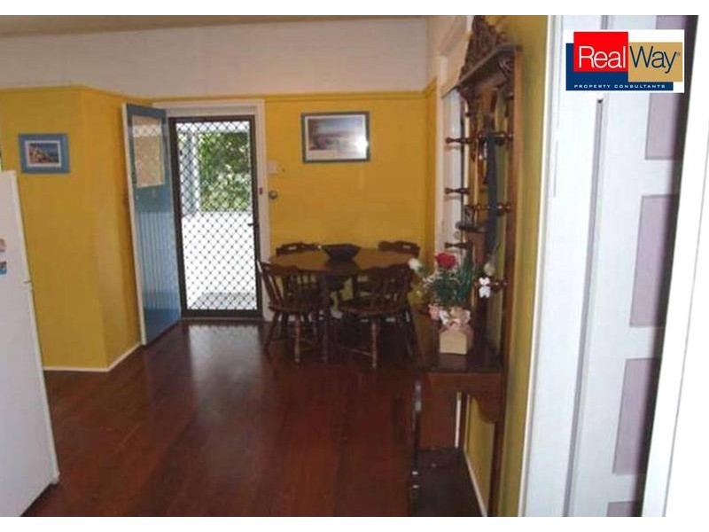 122 Long Street, Point Vernon QLD 4655