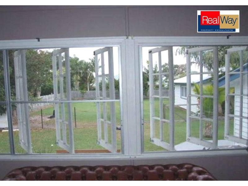 122 Long Street, Point Vernon QLD 4655