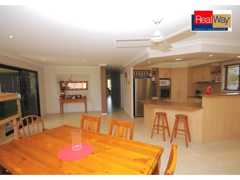 114 Colyton Street,, Torquay QLD 4655