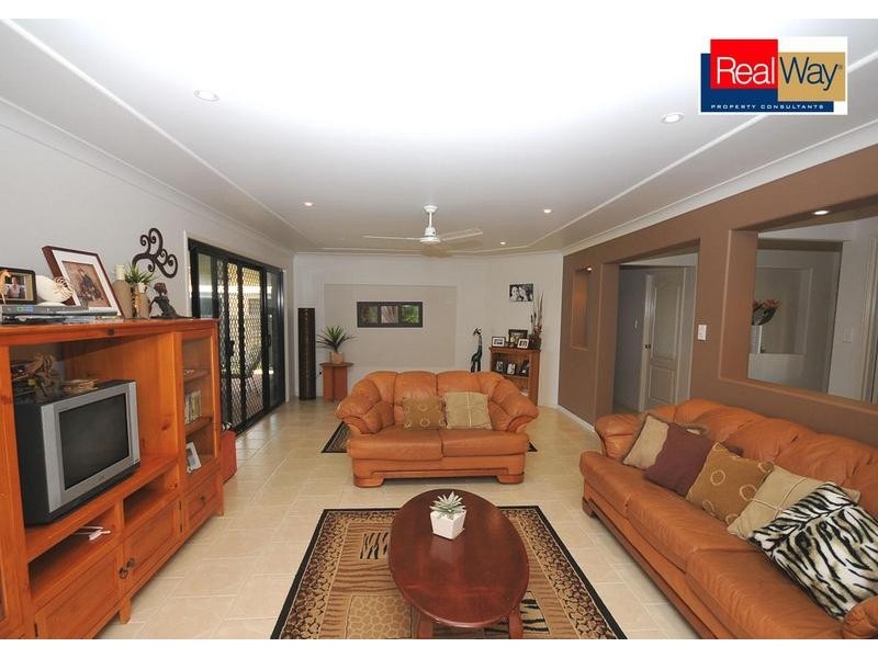 114 Colyton Street,, Torquay QLD 4655