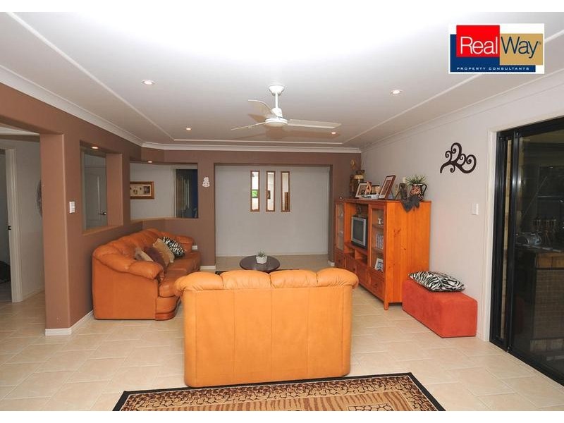 114 Colyton Street,, Torquay QLD 4655
