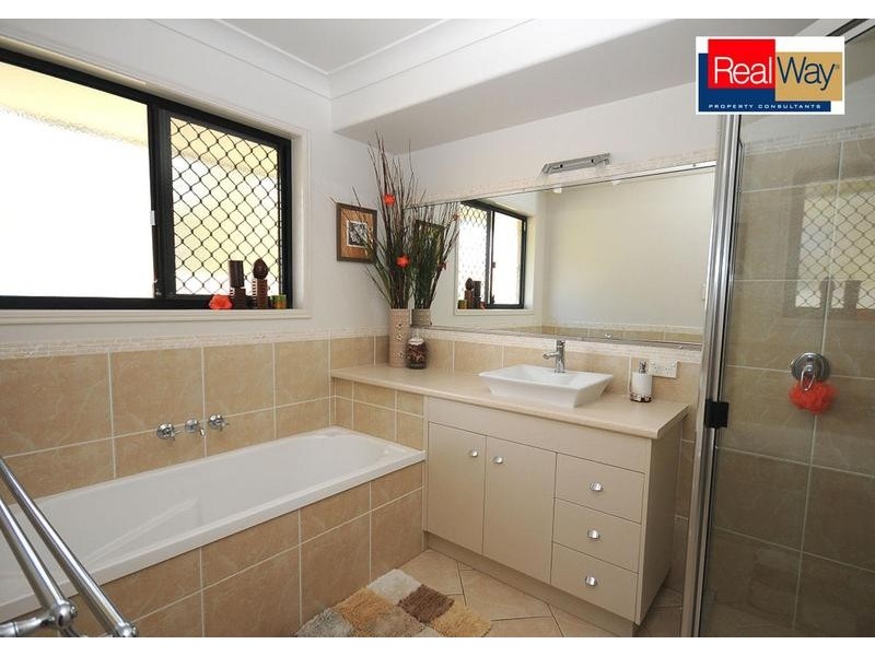 114 Colyton Street,, Torquay QLD 4655