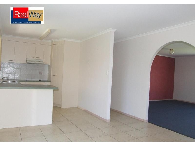 1 Wyuna Court, Urangan QLD 4655