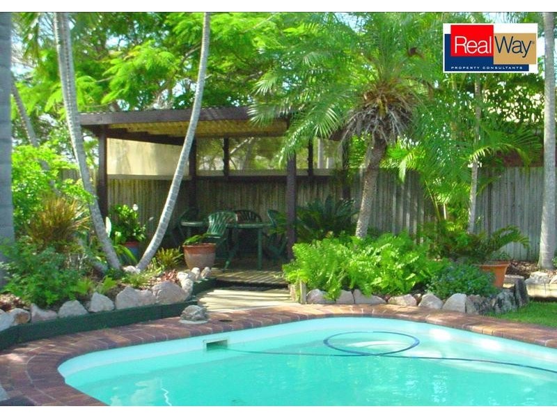 5 Virginia Court, Scarness QLD 4655