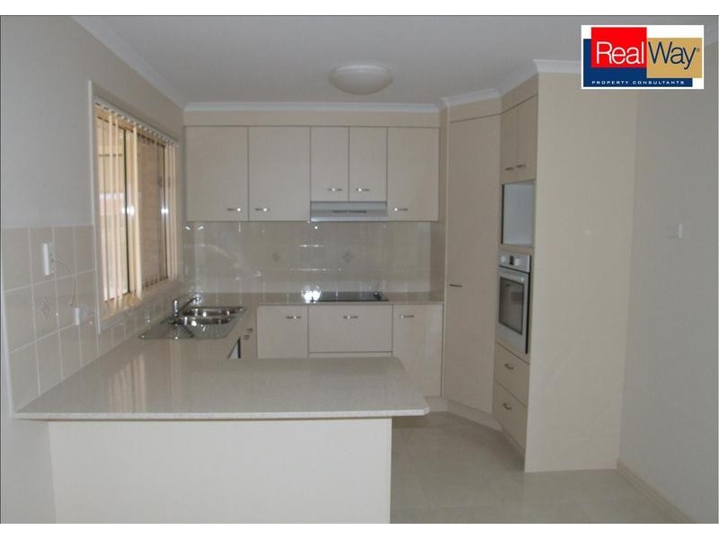 Point Vernon QLD 4655