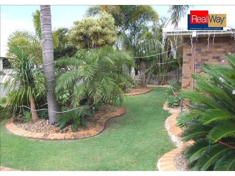 11 Anembo Drive, Torquay QLD 4655