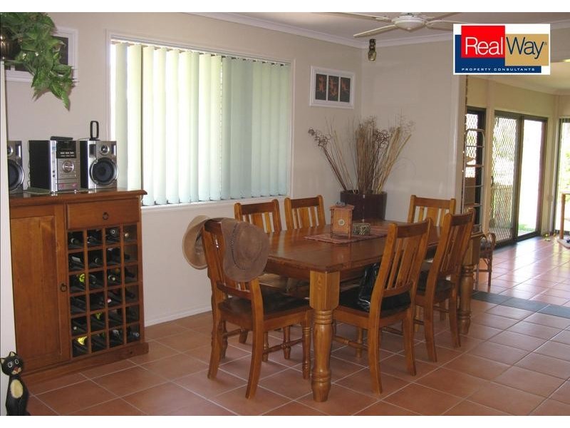 2-26 Silkwood Dve, Urangan QLD 4655